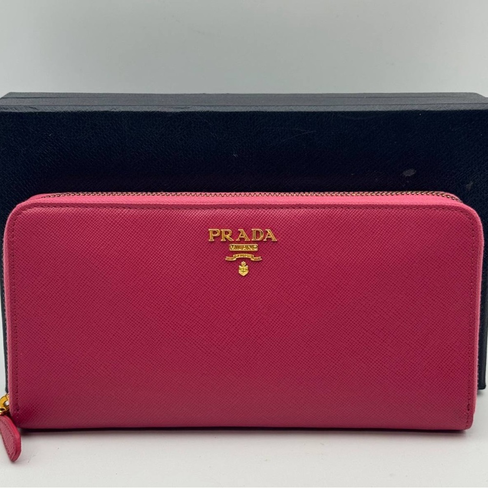 Authentic PRADA Peonia Pink Saffiano Leather Zip Wallet Excellent